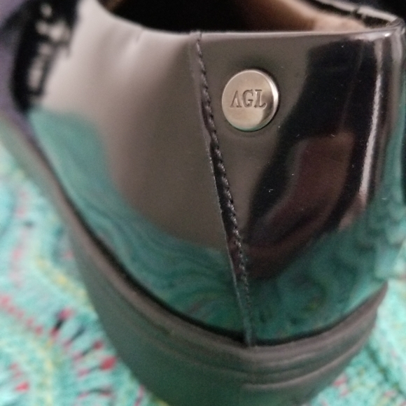 COPY - AGL Attilio Giusti Leombruni Bow Slip Sneaker - Picture 7 of 8